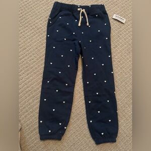 NWT size 4T Old Navy Kids' Navy Heart Print Joggers